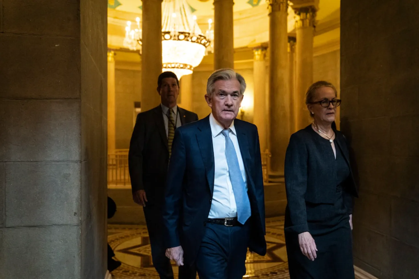 Markets and households lose faith that Fed can handle inflation